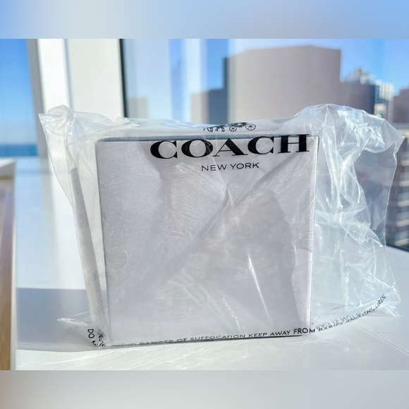 NWT Coach Disney Mickey Mouse X Keith Haring Necklace C7786 Limited Edition - Picture 8 of 8